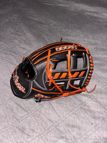 Wilson A2000 1716