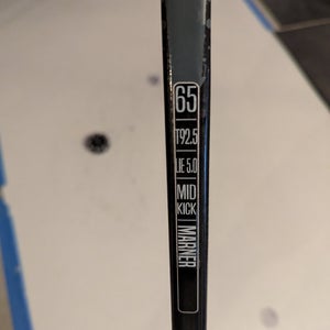 Senior True Catalyst 3X3 Right Handed Hockey Stick T92.5 | 65 Flex (Used)