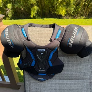 Small Junior Bauer Vapor Shoulder Pads (New)