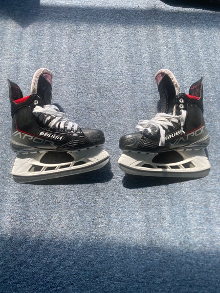 BARELY USED Bauer Vapor 3X Hockey Skates 8 FIT 1
