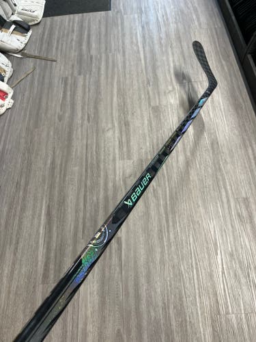 REPAIRED Senior Bauer Ag5nt Left Hand Hockey Stick P92 Pro Stock (Used)