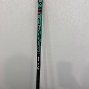 Junior Bauer Twitch Right Handed Hockey Stick P92 (New)