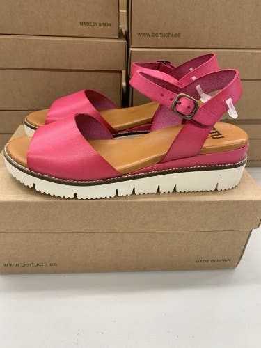 BTU by Bertuchi Myla Fuxia Women's 37 38 39 40 Pink Wedge Sandal Made in Spain