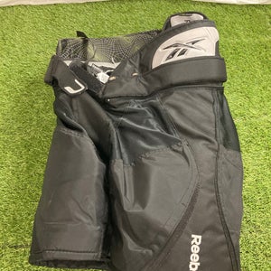 Black Senior Large Reebok 11K Hockey Pants (Used)