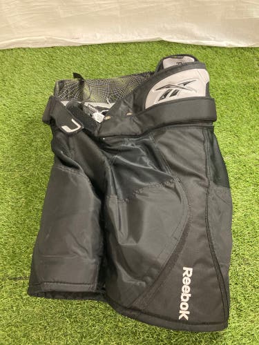 Black Senior Large Reebok 11K Hockey Pants (Used)