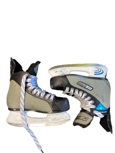 Used Bauer Junior Hockey Skate Junior 01 11472-S000143042