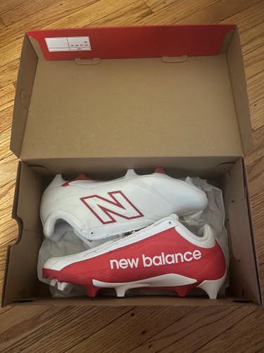 Red Men's Size M 9.0 (W 10.0) Adult New Balance Low Top Molded Cleats (New)