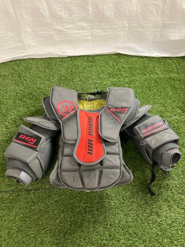Junior Large/Extra Large Warrior Ritual G4 Goalie Chest Protector (Used)