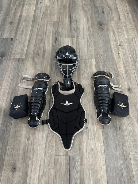 Intermediate All-Star League Series - LG912LS -Catcher's Set (Used)