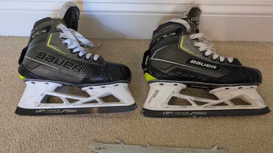 Bauer Elite Goalie Hockey Skates Size 4 Fit 2, Extra Blades Included (Used)