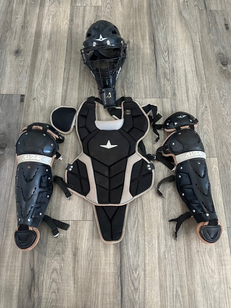 All-Star Top Star Catcher's Set (Used)