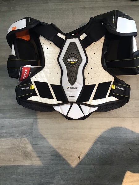 Senior CCM Tacks Pro Shoulder Pads Pro Stock (New)