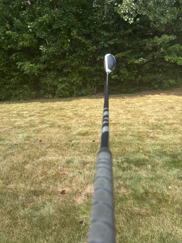 Men's TaylorMade SIM2 MAX Rescue Right Handed Hybrid Regular Flex 3H (Used)