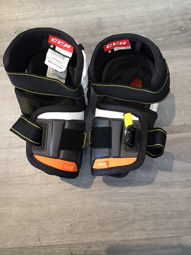 Senior CCM Elbow Pads Pro Stock (New)