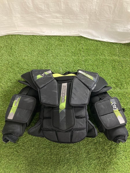 Intermediate Large Warrior RITUAL X4 E Goalie Chest Protector (Used)