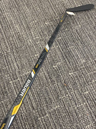Senior Bauer TotalOne NXG Hockey Stick Right Handed Pro Stock (Brent Seabrook)