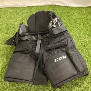 Black Junior Medium CCM E2.5 Hockey Goalie Pants (Used)