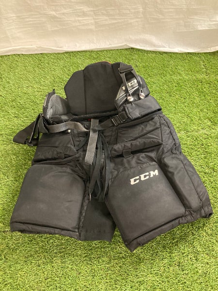 Black Junior Medium CCM E2.5 Hockey Goalie Pants (Used)
