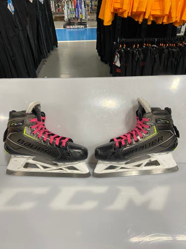 Used Bauer Elite Hockey Goalie Skates Size 5.5 Fit 1