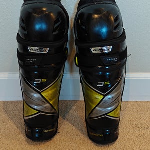 Intermediate Bauer Supreme 3S 14" Shin Pads (Used)