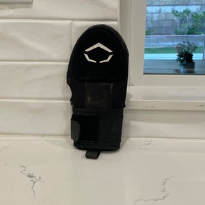 Black Junior EvoShield Sliding Mitt (Used)