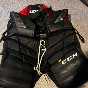 Senior Medium CCM Hockey Goalie Pants (Used)