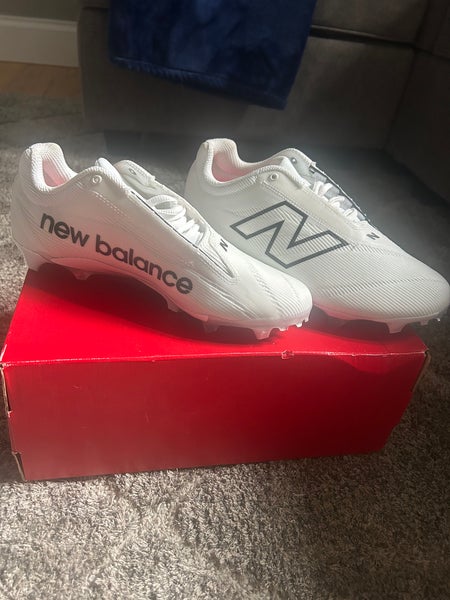 White Unisex Size M 8.0 (W 9.5) New Balance Burn X4 Low Top (New)