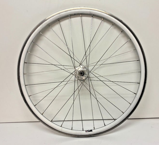 Oval Concepts 32-Spoke Silver Aero Aluminum Bolt-On 700C Front Wheel CLEAN