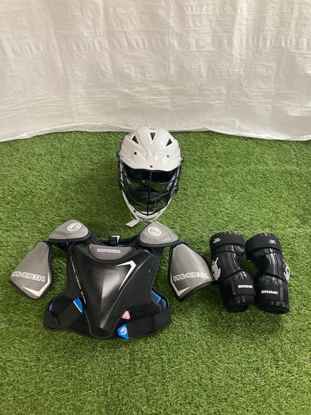 Medium Youth Maverik Charger Shoulder Pads (Used)
