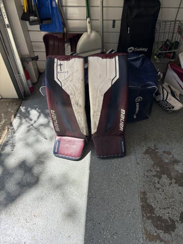 34" 2024 Bauer Supreme Shadow Goalie Leg Pads Pro Stock (Used)