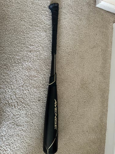 AXE Avenge Composite Bat (-10) 18 oz 28" (New)