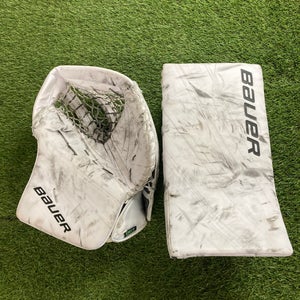 White Senior Bauer Vapor Hyperlite 2 Goalie Gloves & Blockers Regular (Used)