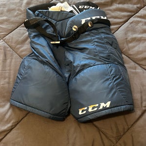 Youth Small CCM Hockey Pants (Used)