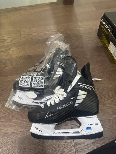 NEW True Catalyst 9X4 Hockey Skates Pro Stock Size 5.5 (New)