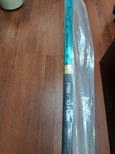 Senior Bauer Twitch 2 Pack Left Hand Hockey Stick P92 | 70 (New)