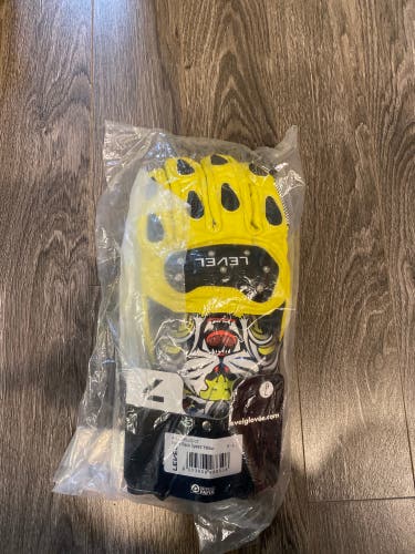 Yellow Large Adult Unisex Level Gloves (New)