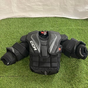 Junior Large/Extra Large CCM Extreme Flex E6.5 Goalie Chest Protector (Used)