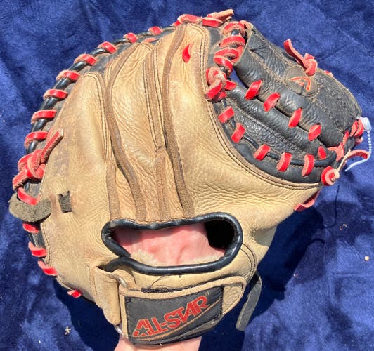 Brown All Star Cm1010bt RH Catcher's Baseball Glove 31" (Used)