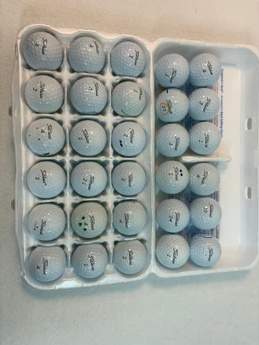 Titleist Pro V1 Balls (Used) - Great Shape - 30 Balls