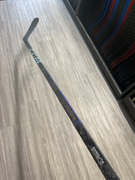 Senior CCM RibCor Trigger 9 Pro Right Handed Hockey Stick P29 70 Flex Pro Stock (New)
