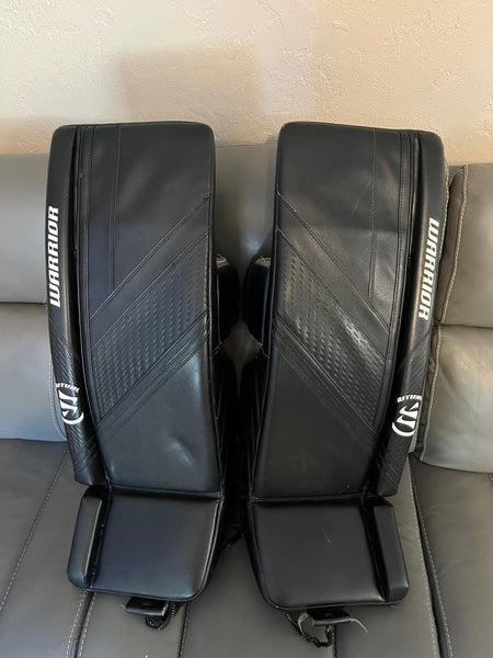 33" 2023 Warrior Ritual g6 Goalie Leg Pads (Used)