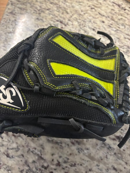 Louisville Slugger 12" Zephyr Series Baseball Glove, Right Hand Throw -