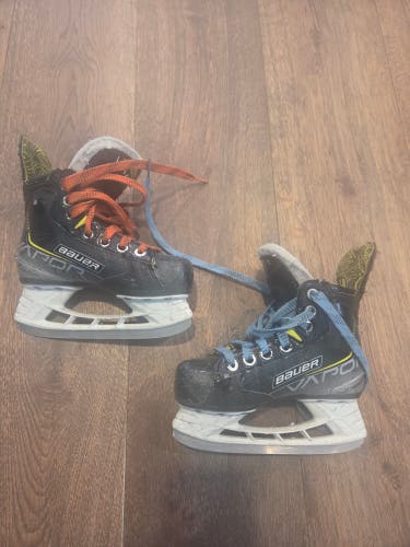 Bauer Vapor 3x Hockey Skates Regular Width 11.5 (Used)