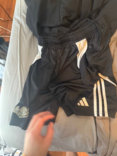Black Small Men's Adidas Shorts (New)