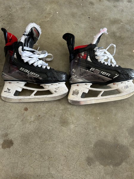 Bauer Vapor X5 Pro Hockey Skates Size 3 (Used)