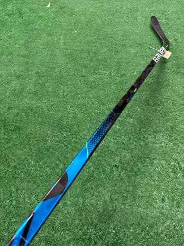 Senior Bauer Nexus Geo Hockey Stick Left Hand P28 (Used)