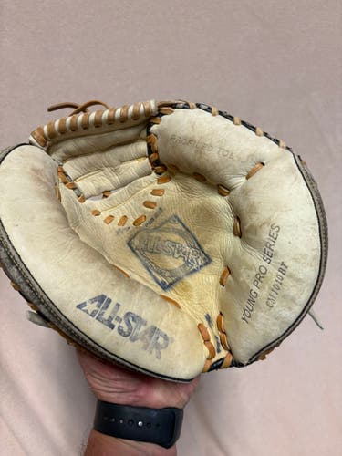 RH All Star CM1010BT Catcher's Glove (Used)