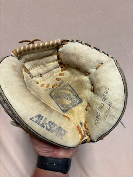RH All Star CM1010BT Catcher's Glove (Used)