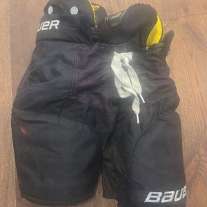 Youth Medium Bauer Supreme Ultrasonic Hockey Pants (Used)