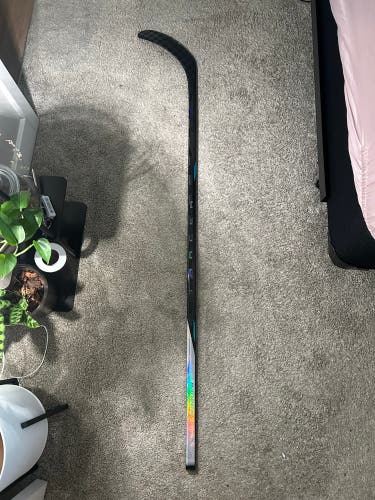 Senior Bauer Nexus Tracer Right Handed Hockey Stick P92 (New)
